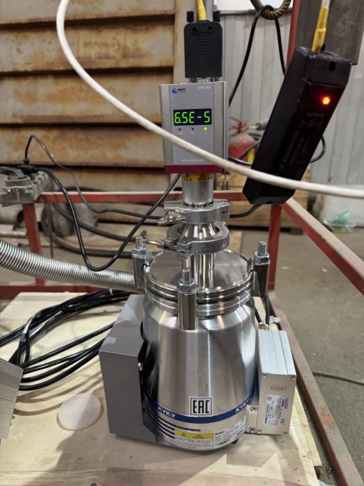 KYKY FF series turbomolecular pumps for high vacuum systems