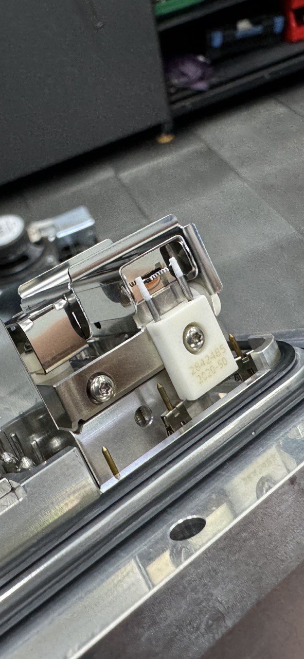 Maintenance of leak detectors