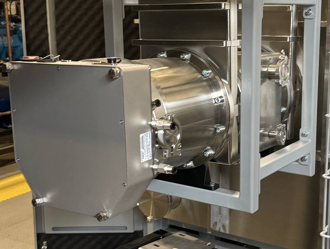 KYKY CXF Magnetically Levitated Turbomolecular Pump — LeakLab KYKY CXF Magnetically Levitated Turbomolecular Pump