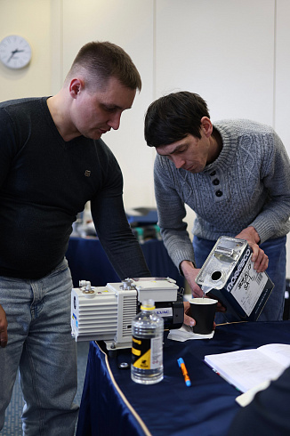 Image: LeakLab L Helium Leak-Location Workstation