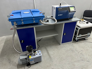 Image: LeakLab V75 Helium Vacuum-Chamber Leak-Test System