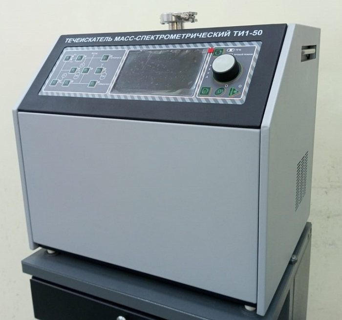 TI1-50 leak detector. Operating manual
